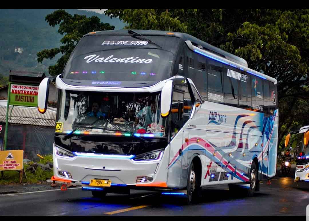 Big Bus 47 Seat DMH Trans